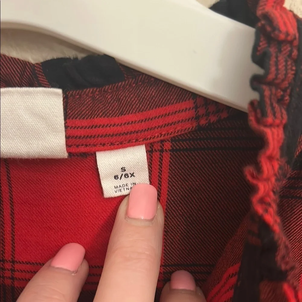 GAP stylish red
